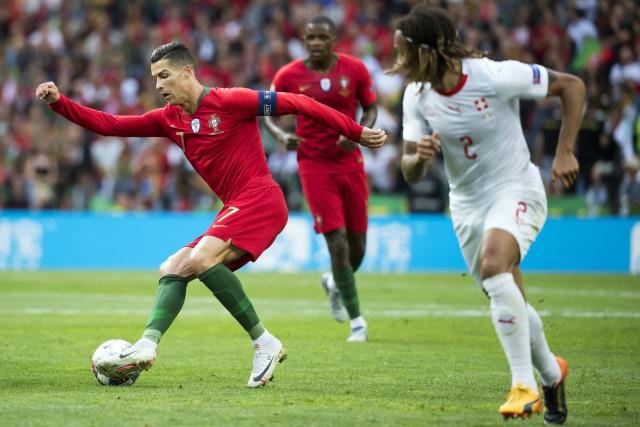 欧联-迪亚洛双响B费助攻 曼联2-0塞萨洛尼基