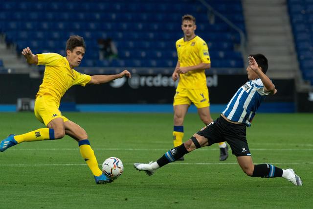 赵率舟发文告别江苏 将加盟上海上实三人男篮